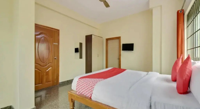 OYO 13043 Sree Sai Suites, Забронировать Отель Отели штата Карнатаки 3 звезды, 3*