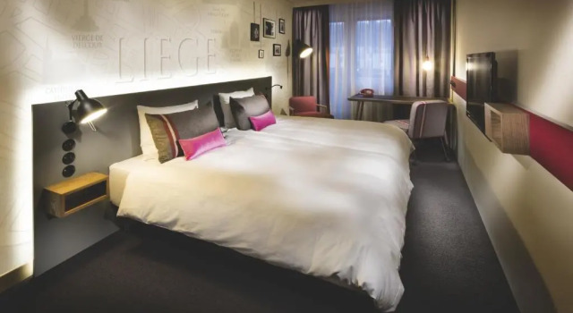 Семейный номер Standard pentahotel Liège