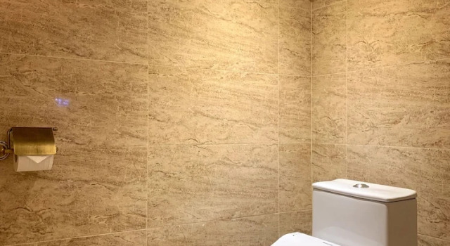 O podwyższonym standardzie dwuosobowy pokój Champs Elysees Hotel