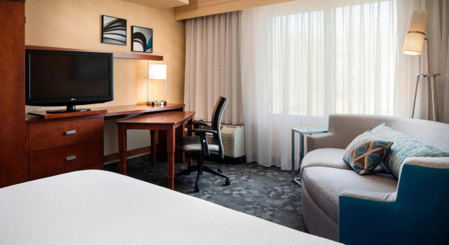 Двухместный номер Standard Courtyard by Marriott Kansas City Shawnee