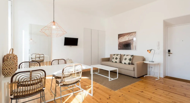 Апартаменты Luxury Chiado Cozy Apartments - by LU Holidays