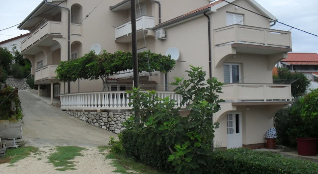 Apartments Desa, Prenota Appartamento Arbe 