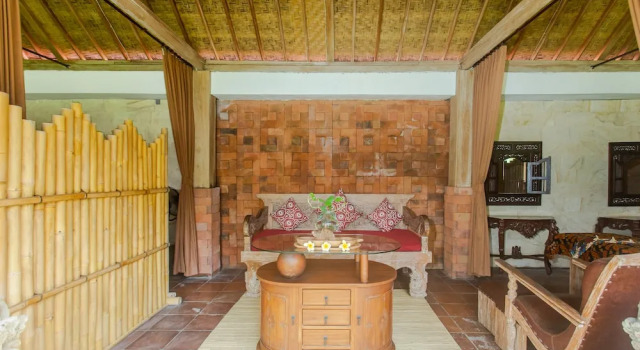 Kailash Suite by GenuineHost, Забронировать Отель Отели провинции Бали с завтраком, Завтраки