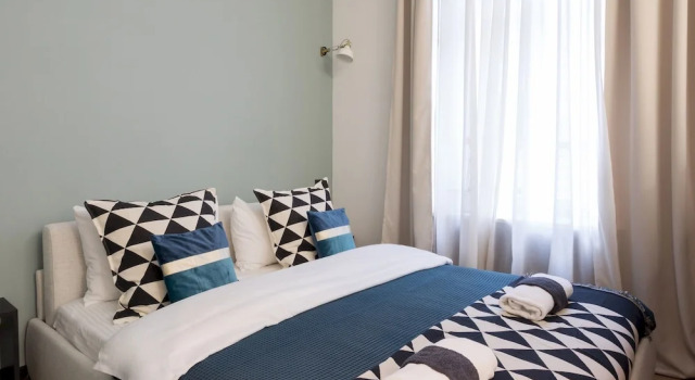 Design Studio Apartment on Best Location, Забронировать Апартаменты/квартира Отели Загреба с парковкой, рядом с Zagreb Funicular, Парковка