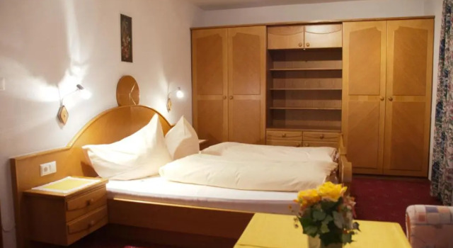 Номер Standard Pension Gertraud