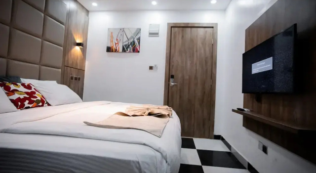 Cubana Signature, Book Hotel 3-stjernede hoteller i AbujaMun, 3*