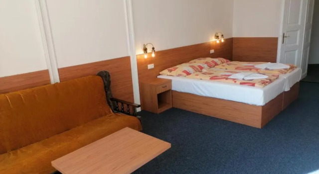 Четырёхместный номер Superior Hotel Morava