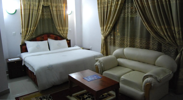 Camera Executive Natron Palace Hotel