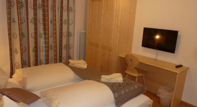 Ferienhaus Almfrieden, Prenota Hotel Hotel a Stiria con parcheggio, Parcheggio