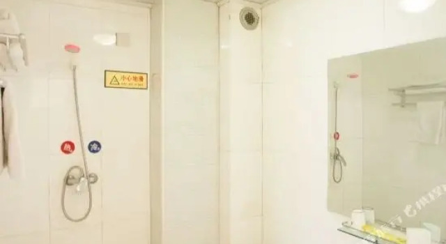 Kelinning Hotel Qingdao Hainandao Road, Забронировать Отель Хуандао 