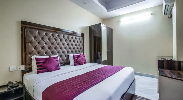 Номер Standard OYO 2807 Hotel Crosswinds Residency
