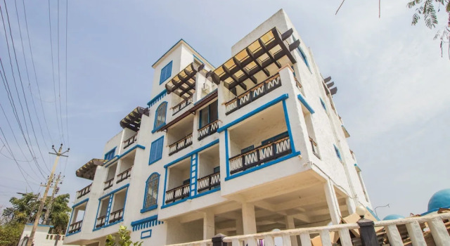 OYO 11897 Home Greek Style 2BHK With Pool Bambolim, Book Hotel Hotels in Goa with a Pool, Swimming Pool