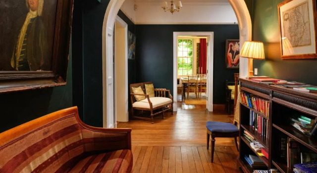 Edwardian Country House - 9 Bed, Sleeping up to 21, Reservar Hotel Longtown Cumbria