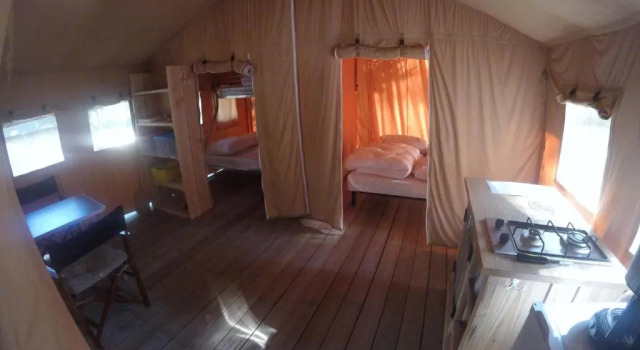 Camping la Simioune en Provence, Rezervasyon Kamp Alanı Rhône-Alps kamp ve glamping, Kamp Alanı