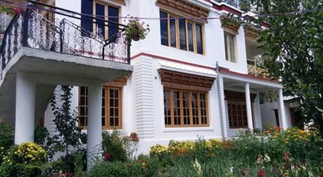 Galaxy Guest House, Забронировать Гостевой дом Отели Джамму и Кашмира с завтраком, Завтраки