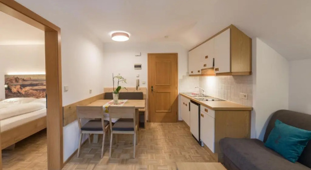 Апартаменты с видом на сад Residence Edelweiss