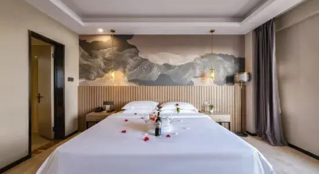 Люкс Ming Feng International Hotel