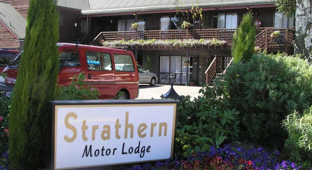 Люкс Strathern Motor Lodge