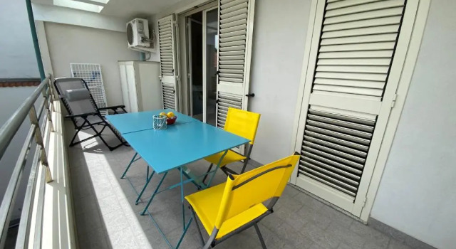 Casa vacanze La Balena2, Book Apartment Hotels in Sicily with Parking, Parking