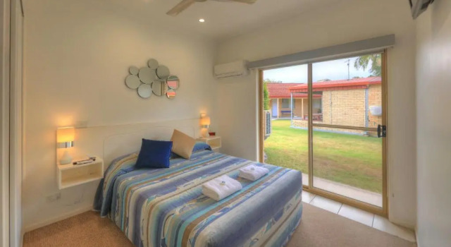 Номер Deluxe Yamba Motor Inn