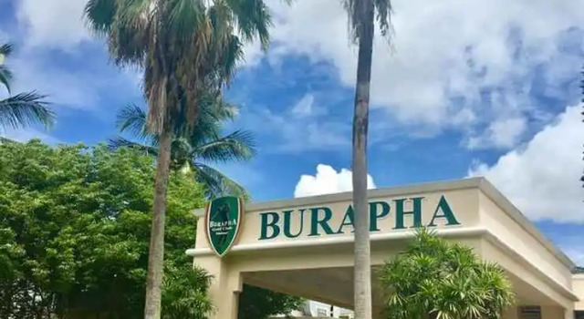 Burapha Golf And Resort, Забронировать Курортный отель Сирача провинция Чонбури