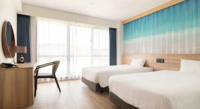 Номер Standard с балконом Watermark Hotel Okinawa Kume Island