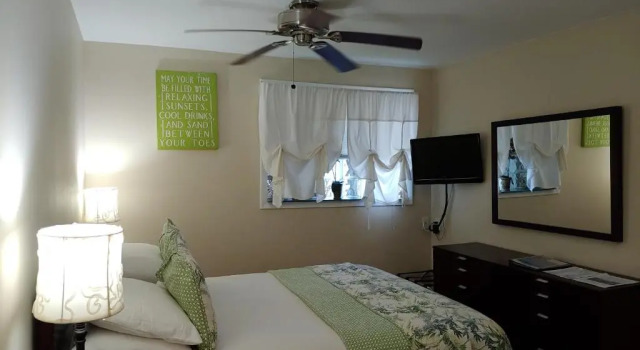 Полулюкс Suite Dreams Inn by the beach