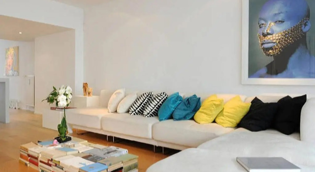 Minimalistic In Premium Location
