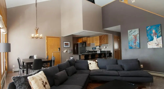Timber Ridge #428 by Book by Owner, Rezerwuj Hotel Hotele w Vail Ski z parkingiem, Parking