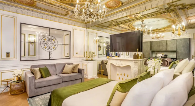 Luxury 3 Bedroom 3 Bathroom In Heritage Building - Ac - Louvre, Забронировать Отель Париж Иль-де-Франс, рядом с Станция метро Rambuteau