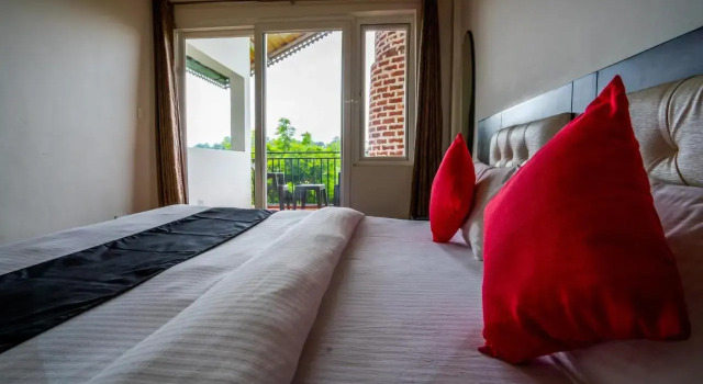 Cottages @ Village, Rezervovat Hotel Nainital Uttarakhand
