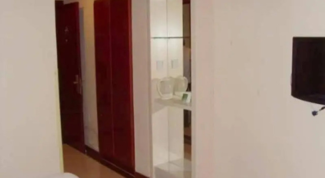 GreenTree Inn Jiangsu Nanjing Bridge South Road Jinying Business Hotel, Prenota Hotel Nanchino Jiangsu