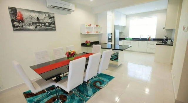 Penang Hills Bungalow, Varaa Hotelli Hotellit Pulau Pinang pysäköinnillä, Pysäköinti