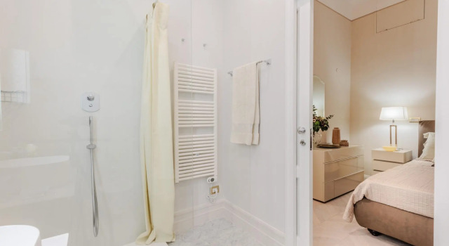 The Silk Thread the Luxury 3 Bedrooms Apartment, Buchen Sie Ferienwohnung Lucca Toskana