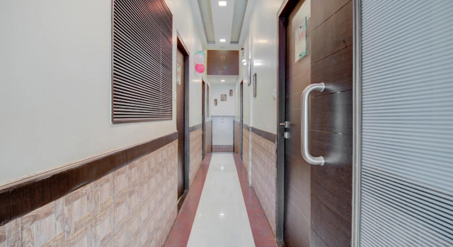 OYO 5512 Hotel Avenue, Забронировать Отель Отели штата Махараштры 3 звезды, 3*