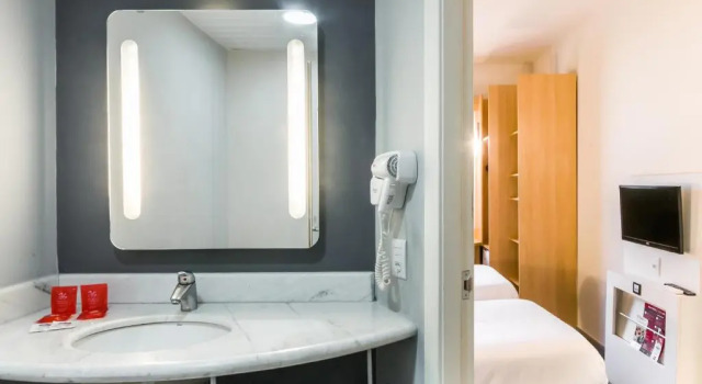 Двухместный номер Standard ibis Uberaba