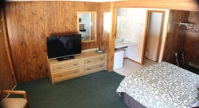 Lone Eagle Lodge