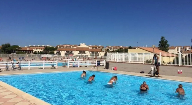Appartement Port Barcarès, 1 pièce, 4 personnes - FR-1-81-304, Book Lejlighed Hoteller i Corbières med parkering, Parkering
