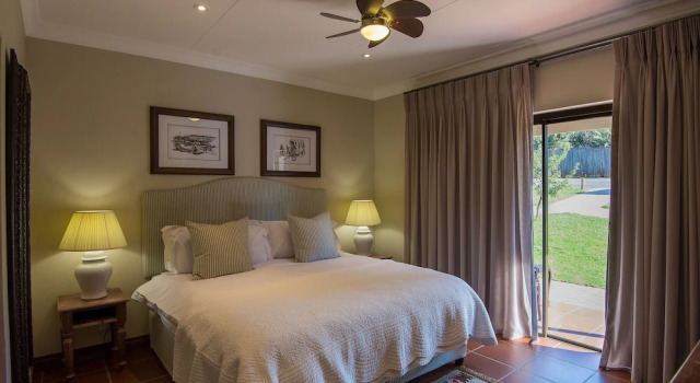 Номер Classic African Hills Safari Lodge & Spa