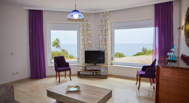 Апартаменты с 2 комнатами Chionis Houses