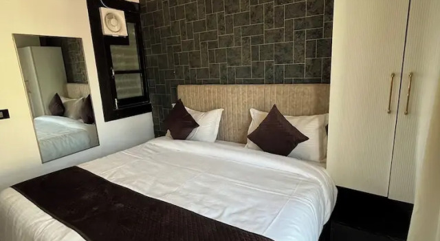 Invogue Inn, Забронировать Отель Карнал Национальный столичный округ Дели