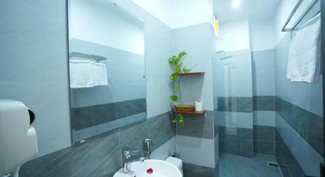 Семейный номер Standard Sapphire HOTEL HUE