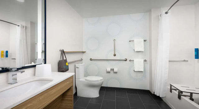 Четырёхместный номер Standard Tru By Hilton Columbus East Broad