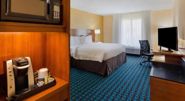 Номер Standard с видом на горы Fairfield Inn & Suites by Marriott Abingdon