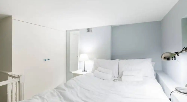 Flat for 4, Moments From Notting Hill and Subway!, Забронировать Отель Отели Лондона с парковкой, рядом с Музей торговых марок, упаковки и рекламы, Парковка