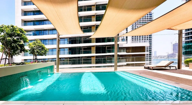 Апартаменты Chic 1BR in Emaar Beachfront