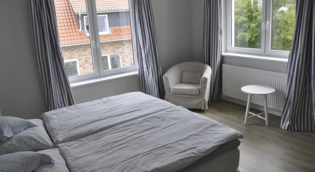 Апартаменты Hotel & Ferienunterkünfte Hus Seeblick