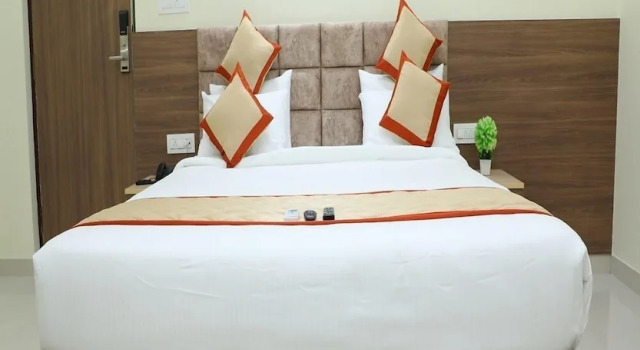 Hotel 8th Mile Suites, Rezervovat Hotel Hotely v Bangalore s parkováním, Parkování