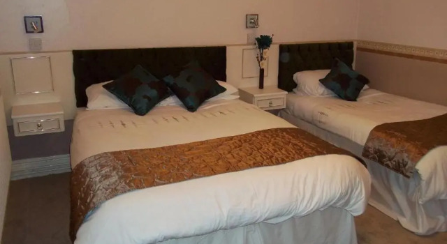 Семейный номер Standard The Bell Hotel