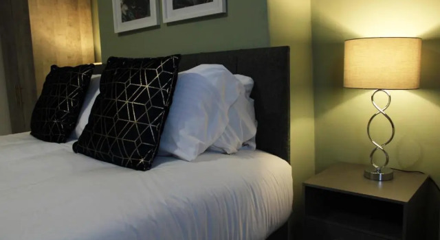 Апартаменты Station House 4 Bedrooms Workstays UK